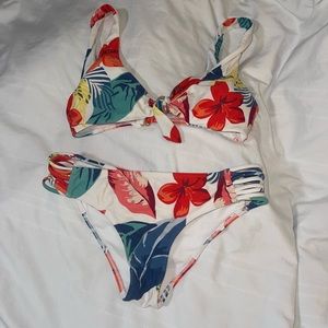 Flower bikini
